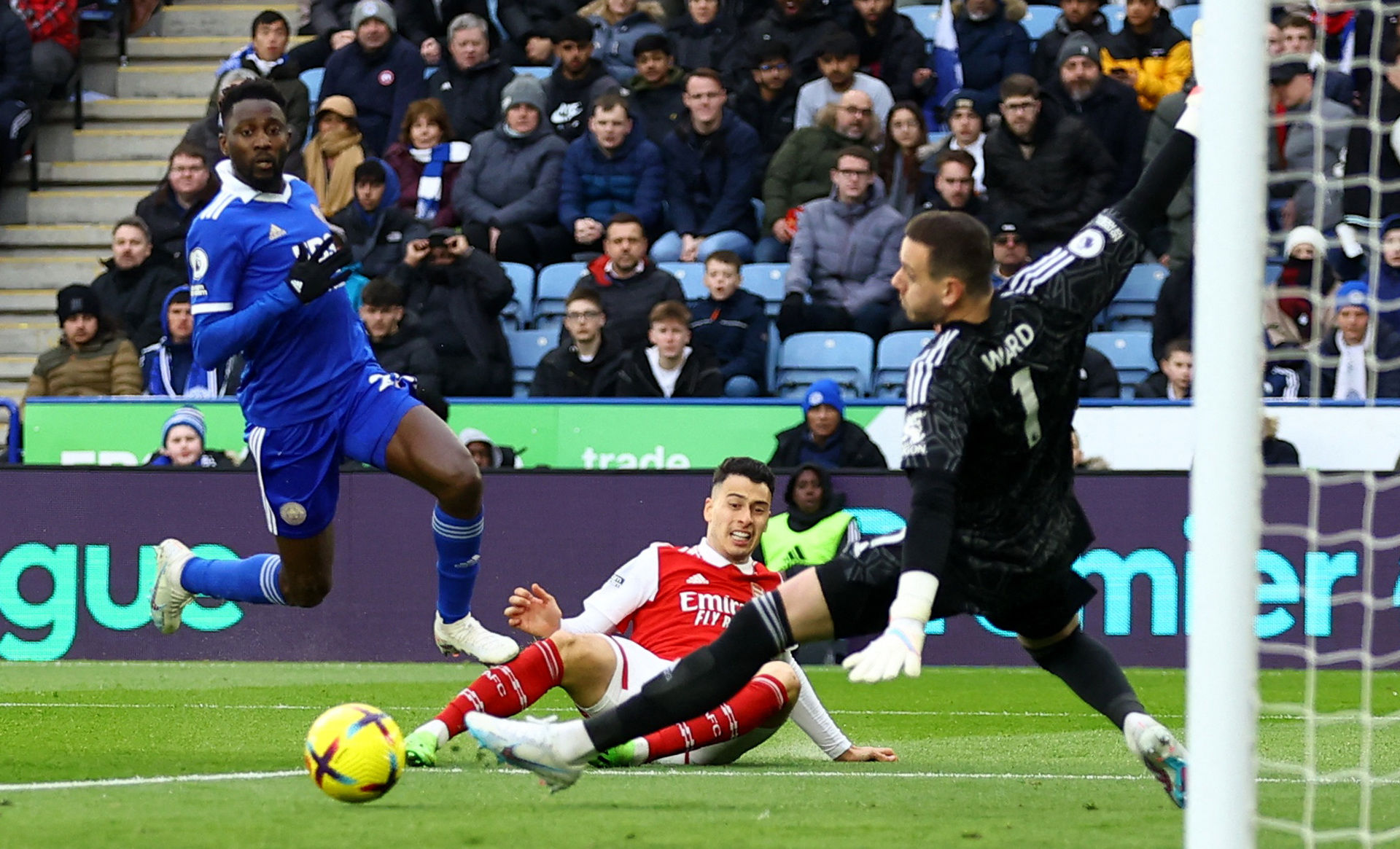 使得他的身 使得他的身